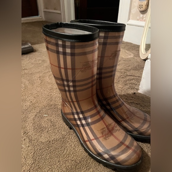 Burberry Rain Boots - Picture 2 of 2